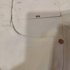 Arizona denim shorts size 34